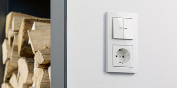 JUNG KNX Taster F 10 bei Christof Leibinger in Hiltpoltstein
